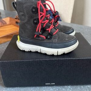 Sorel Kids Charcoal and Red Lace-Up Boots